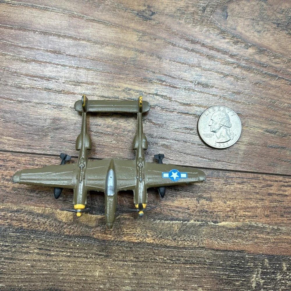 Dyna Flites American A109 P-38 Lightning 168‎ Die Cast Brown Plane